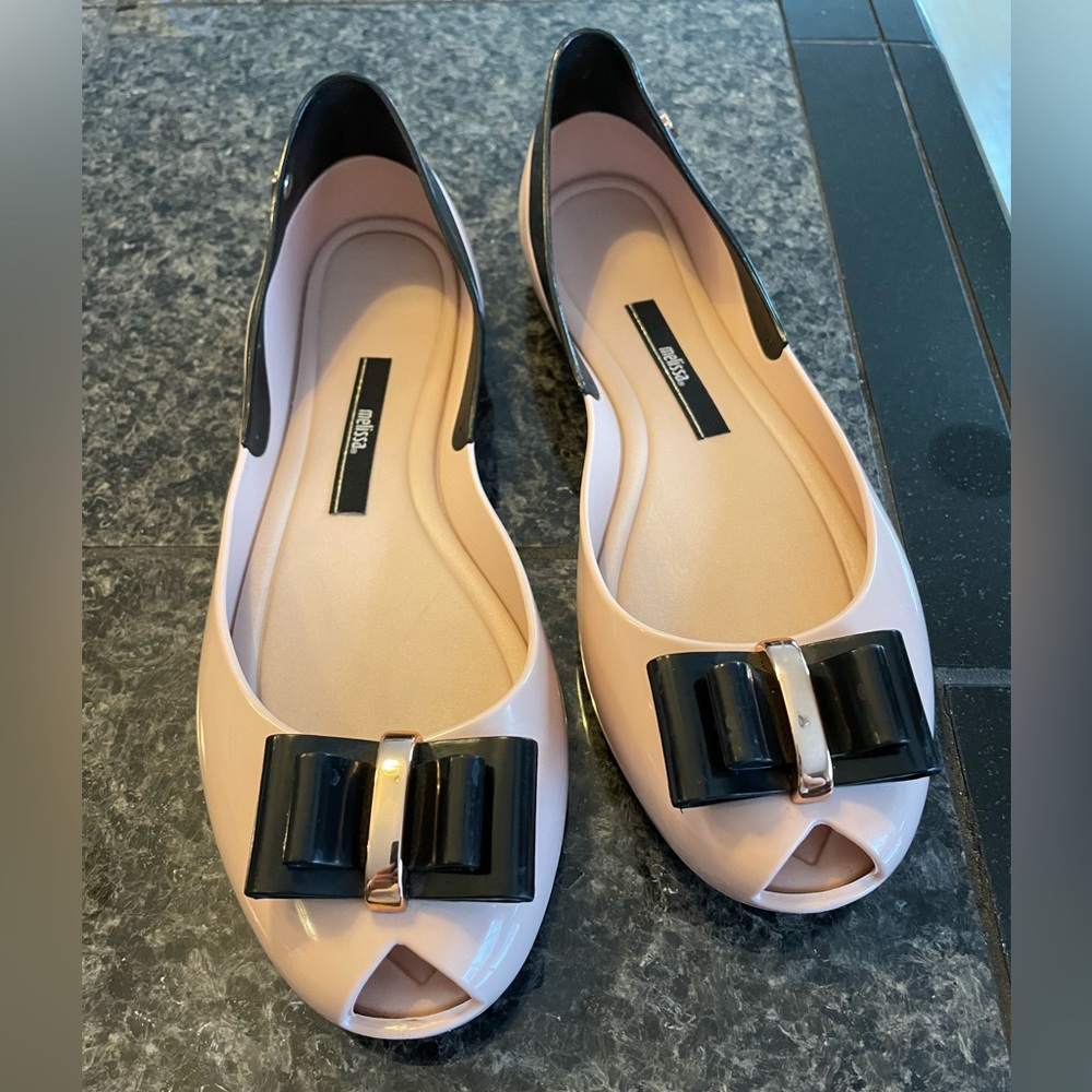 Melissa pale pink and black flats size 8